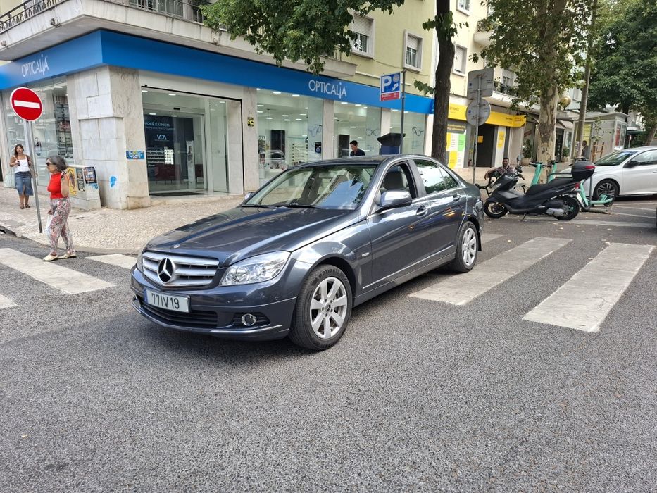 Mercedes-Benz C 220 — fotografia 2