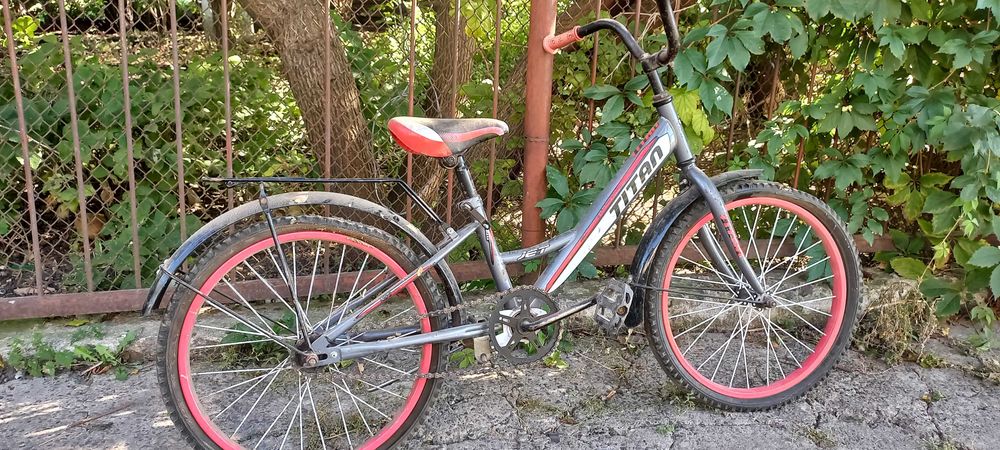 Продам дитячий велосипед