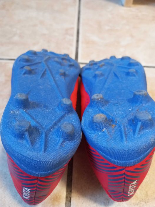 Chuteiras kipsta Decathlon