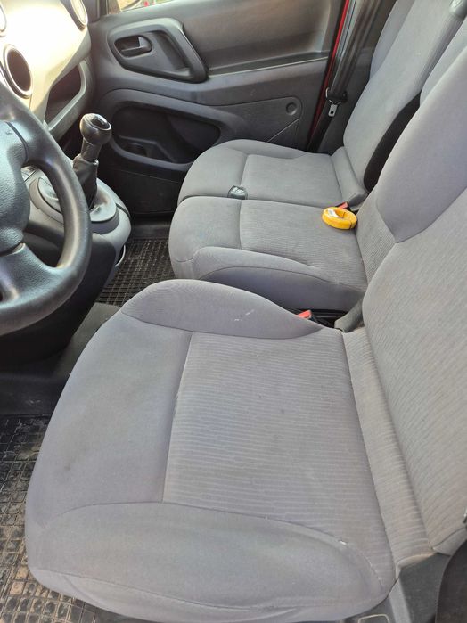 Peugot Partner blaszak 3 osobowy