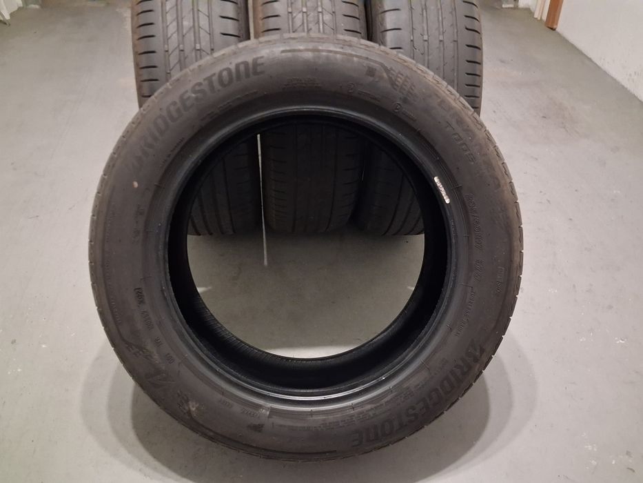 4 pneus Bridgestone Turanza 205/60/17 usados