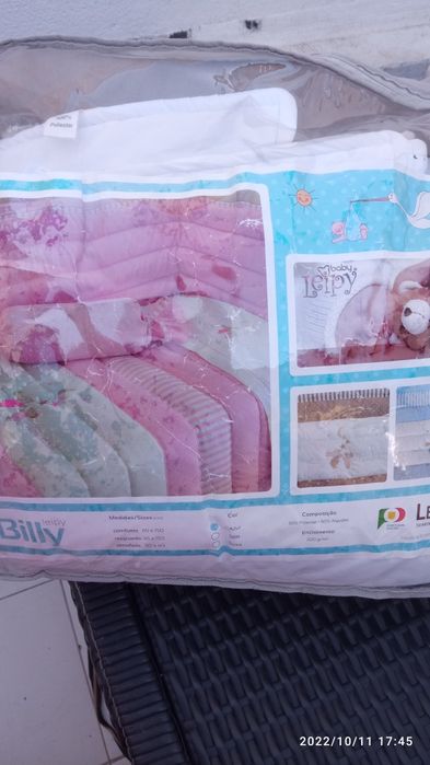 Edredon com  protetor grades e rolo