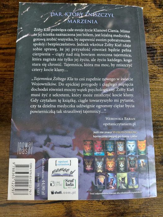 Erin Hunter Wojownicy SUPEREDYCJA: Tajemnica Żółtego Kła