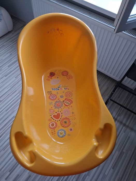 Wanienka ze stelażem Tega