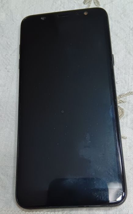 Telemóvel Samsung Galaxy A6 +