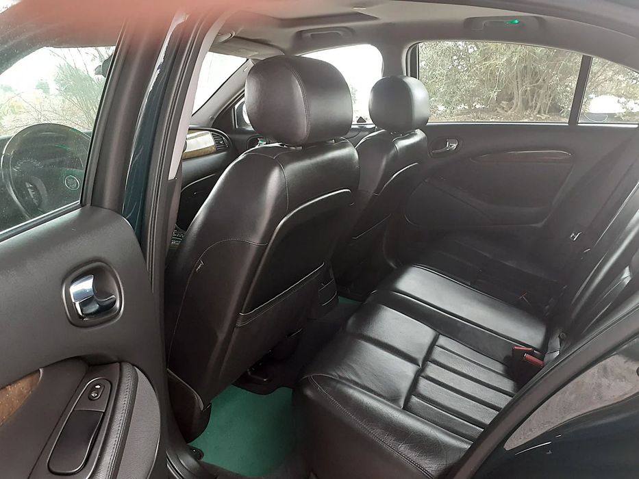 Jaguar S-Type 2.5 V6 Executive