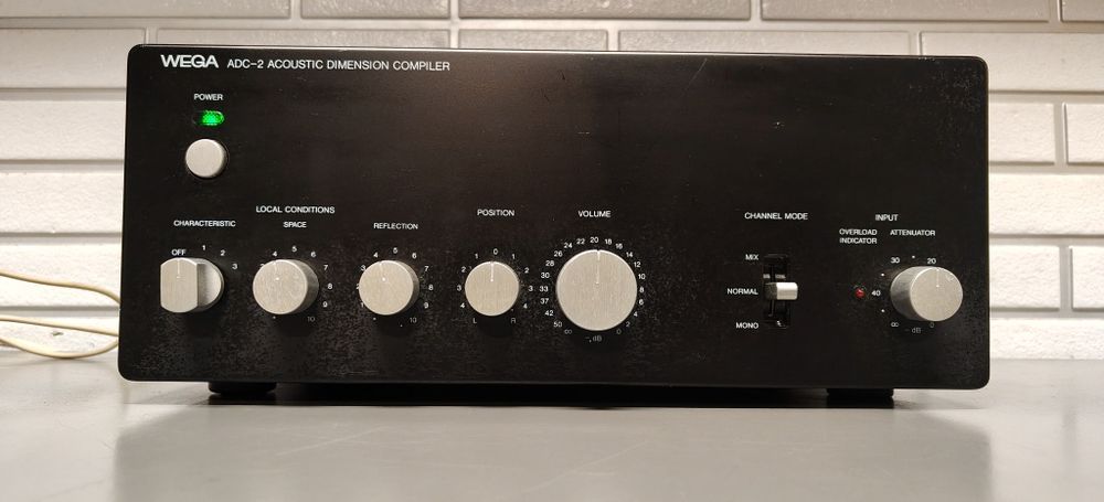 Wzmacniacz ACOUSTIC WEGA ADC-2. PreAmp