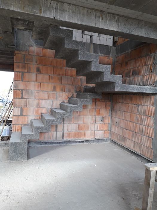 Schody betonowe delegacje