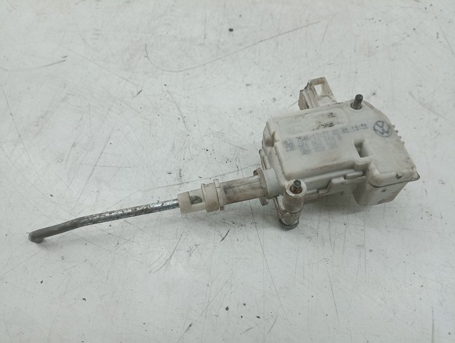 Fecho de deposito de combustível - SEAT IBIZA III (6K1) | 99 - 02