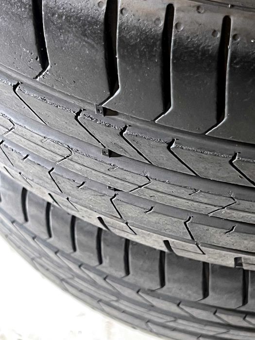 Pneus Pirelli Pzero PZ4 (Porsche) - 275/35/21 - Como NOVOS