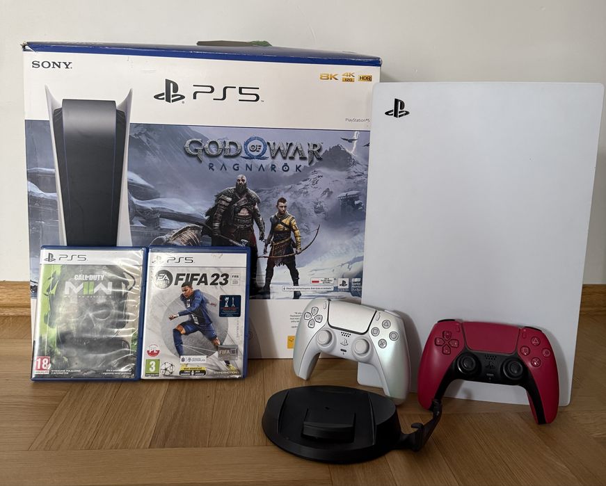 Konsola PS5 825GB z napędem 2 pady + GRY stan bardzo dobry