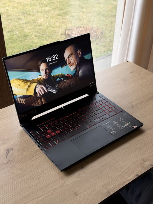 Laptop ASUS TUF Gaming A15 - NVIDIA RTX4060 - RYZEN 7 7735HS