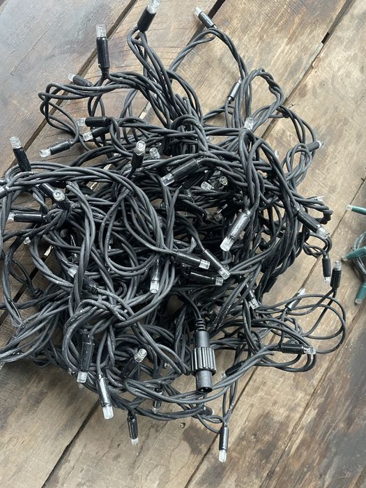 Герлянди вулечні велика кількість.