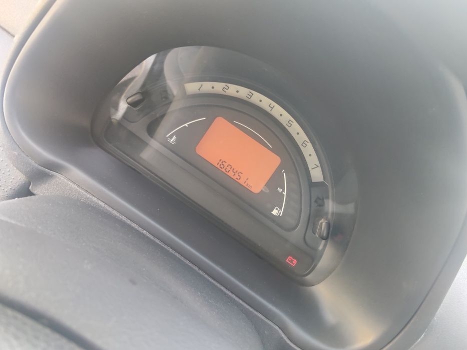 Citroën C3 a gasolina muito económico e fiável com ar condicionado