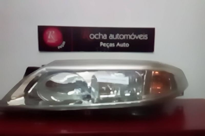 Ótica Esq Renault Laguna Ii Grandtour (Kg0/1_)