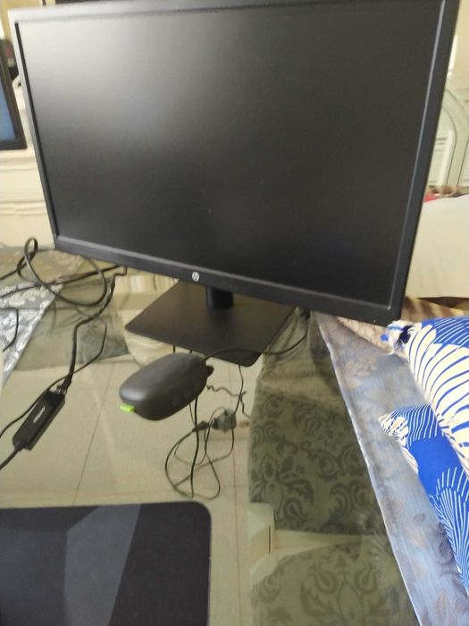 Monitor secretaria de 22 polegadas marca hp