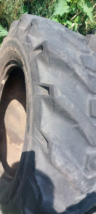 13.6-24 Dunlop  opona używana przemysłowa