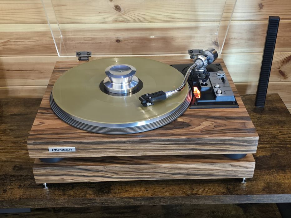 Gramofon Pioneer PL 516