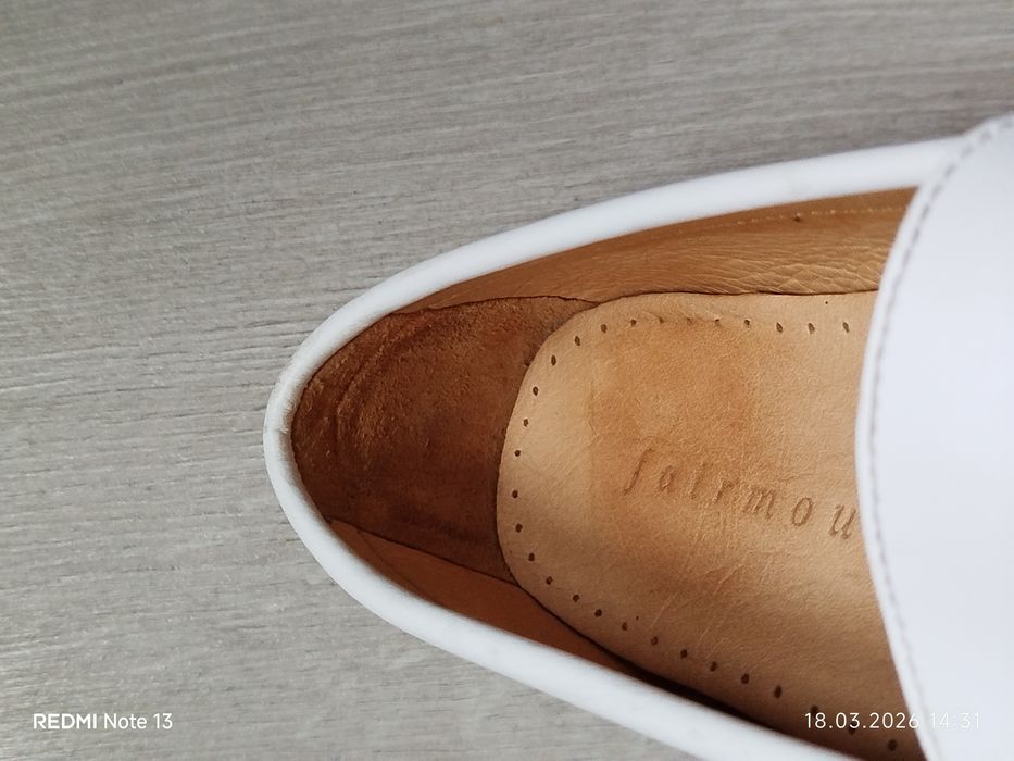 Продам фирменные кожаные  женские туфли  фирмы,, fairmount ,.Размер 39