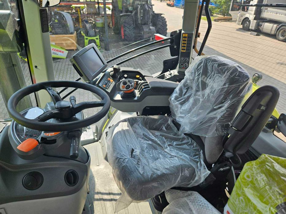 Трактор CLAAS AXION 950 (2021)