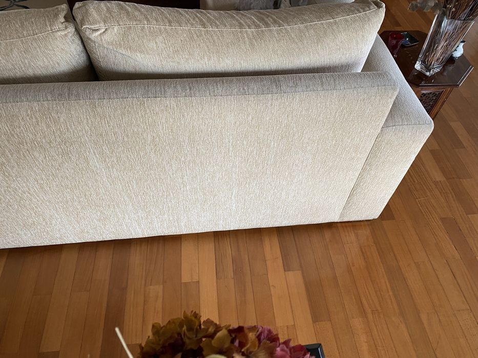 Sofa de 3/4 lugares como novo, cor beje