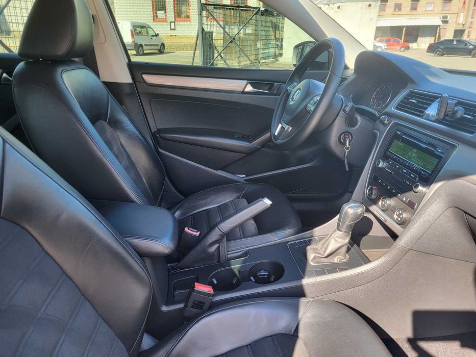Продам Volkswagen Passat 2012р