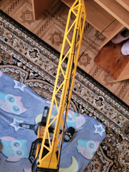 Кран б/у на пульте управления вправа-лева не двигается