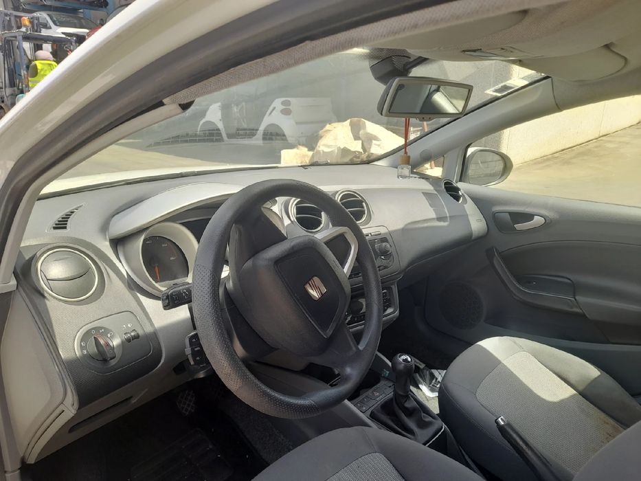 Para peças SEAT Ibiza IV ST (6J8, 6P8)