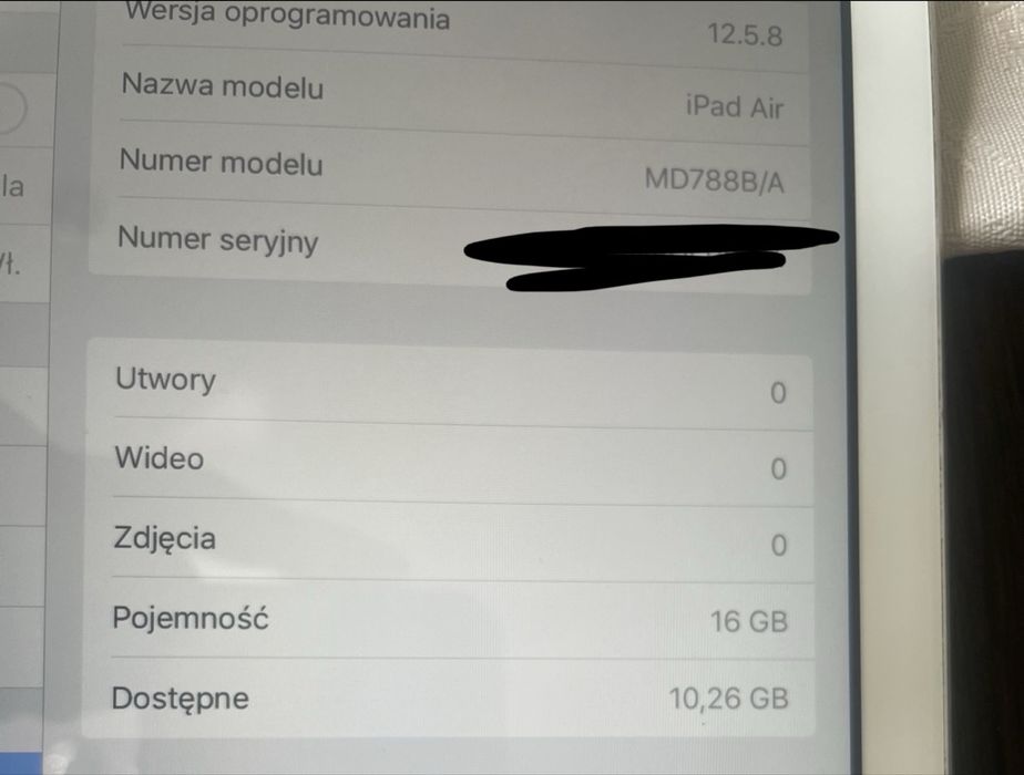 ipad air tablet.