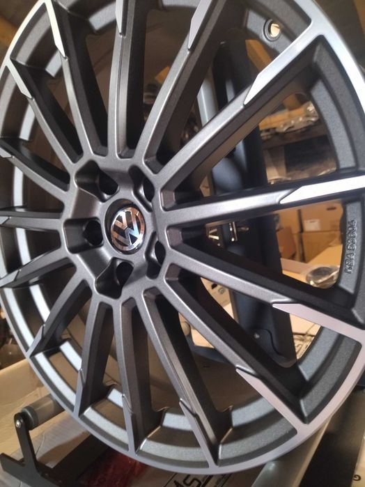 A867#Alufelgi Nowe 19" 5x112 Vw Passat (B6 B7 B8) Arteon Tiguan T-Roc.