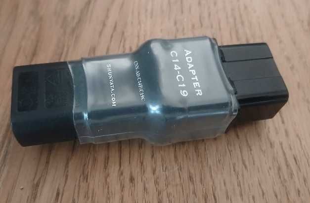 Shunyata Research Power Cable Adapter / AC Adapter C14 - C19