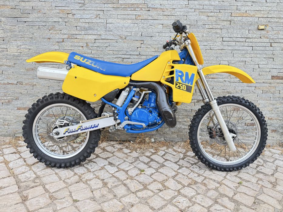 Suzuki RM 250 1988 vintage