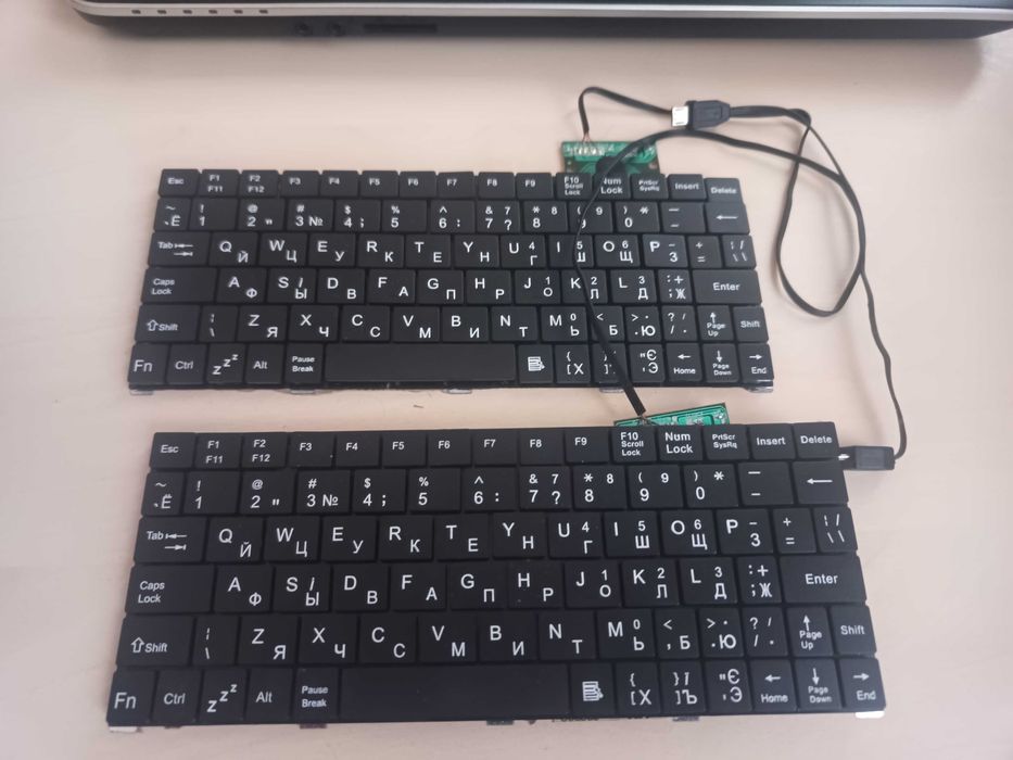 клавіатури для планшета або телефона