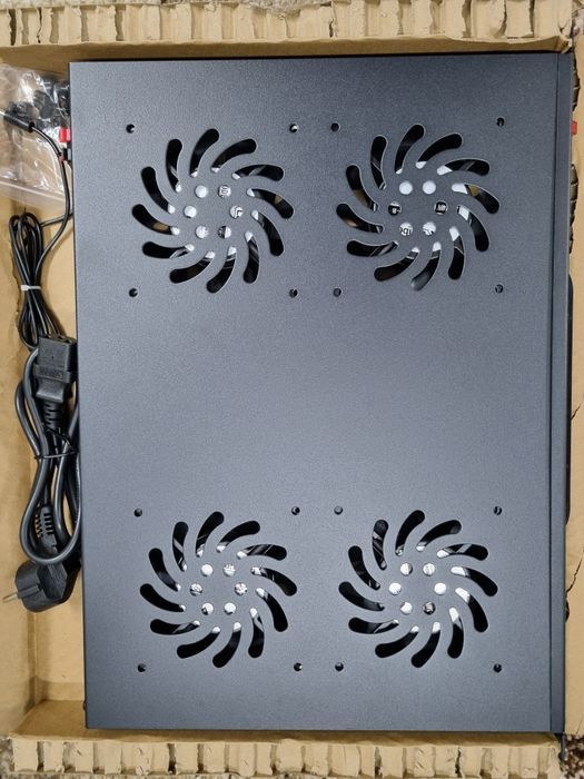 Lanberg panel wentylacyjny do szaf rack  AK-1503-B