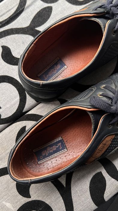 Шкіряні туфлі L-style 41-42