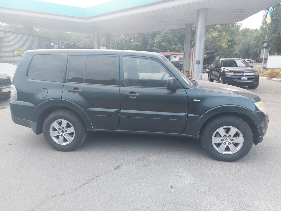 Mitsubishi Pajero Wagon