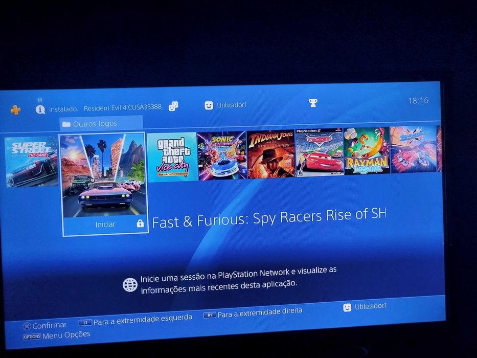 PS4 Slim Desbloqueada 500Gb + 1TB - 2 Comandos + de 20 jogos instalado