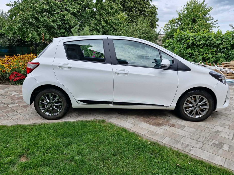 toyota yaris sprzedam