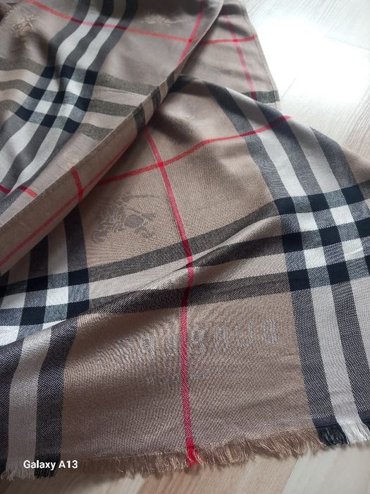 Duży kaszmirowy szalik burberry