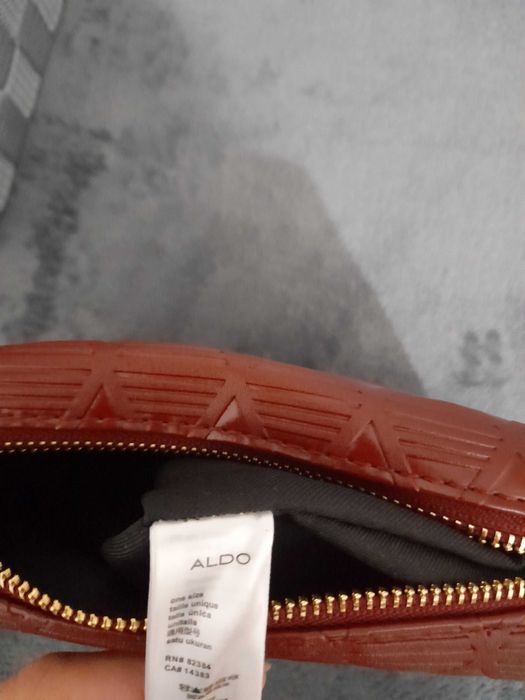 Necessaire ALDO novo e porta moedas 17€