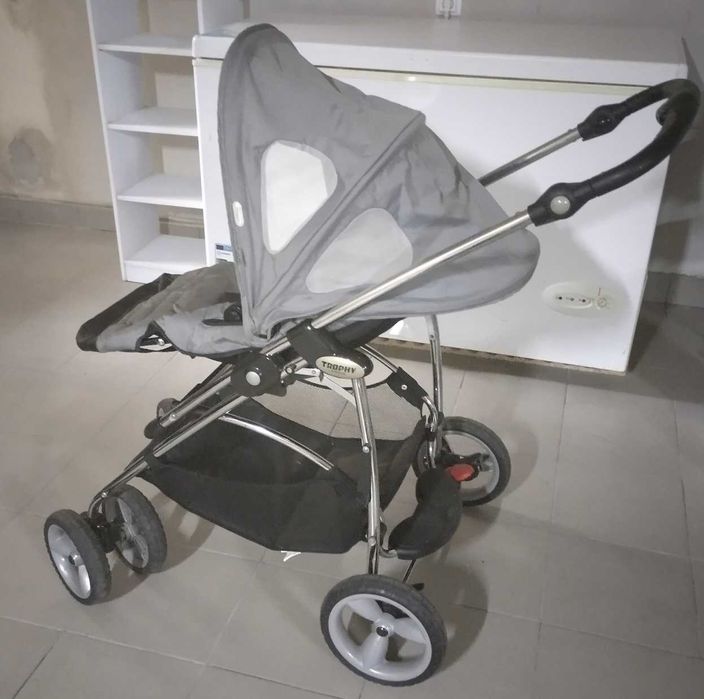 Carrinho de bebe - Bebe Confort Trophy + Cadeira + Ovo