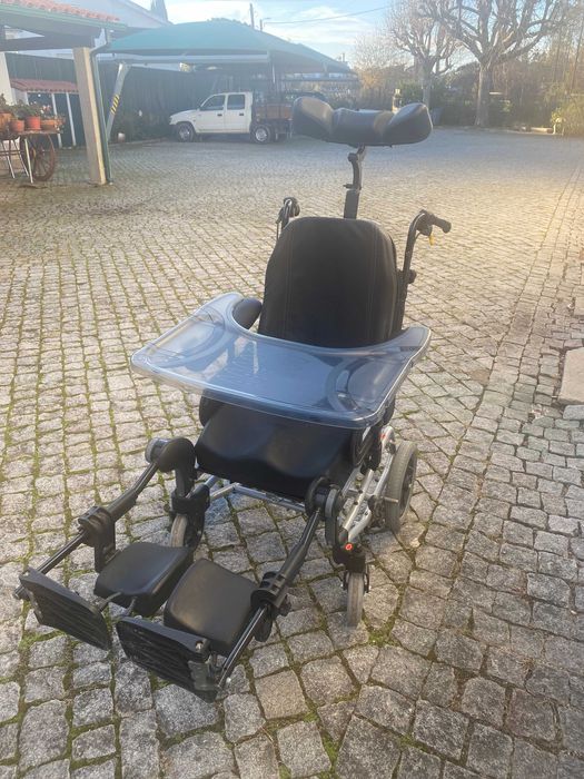 Cadeira rodas antiescaras (Viseu / Coimbra)
