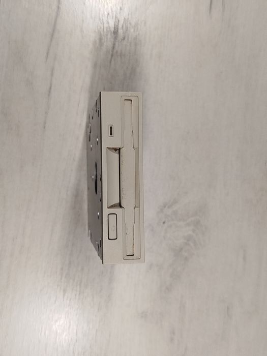 Дискетник для пк