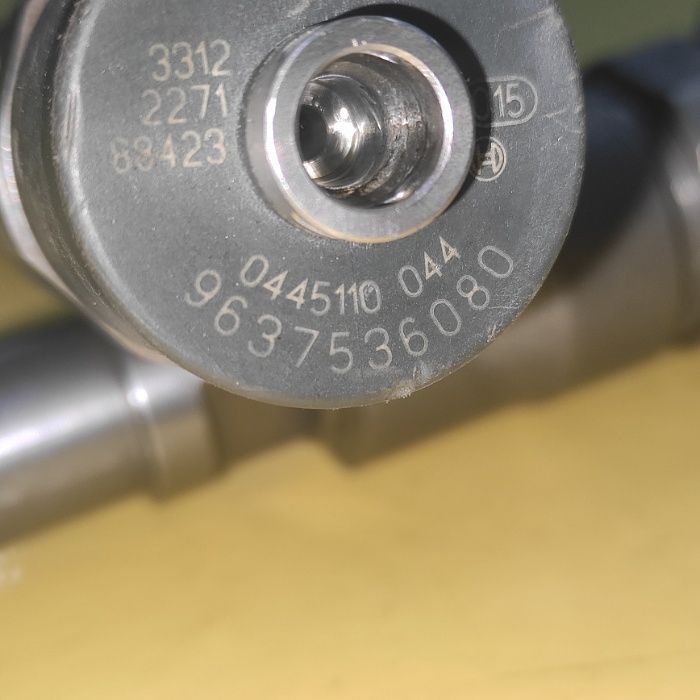Форсунки 0445110044 9637536080 Peugeot Citroen Fiat 2.0 HDI