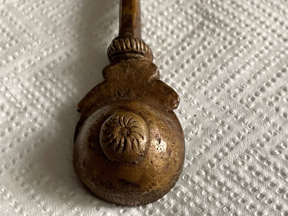 Stara łyżeczka z brązu