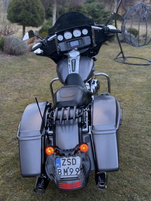 Harley-Davidson Street Glide FLHX , NISKI PRZEBIEG