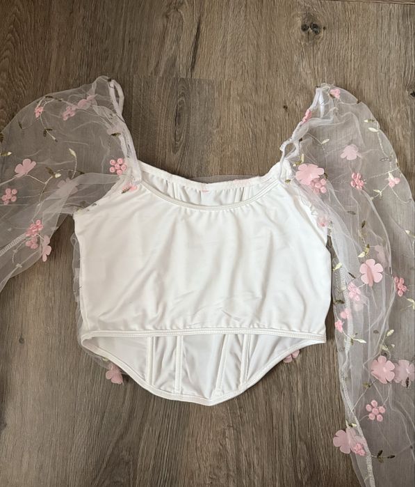 Жіночий корсет, жіноча блуза