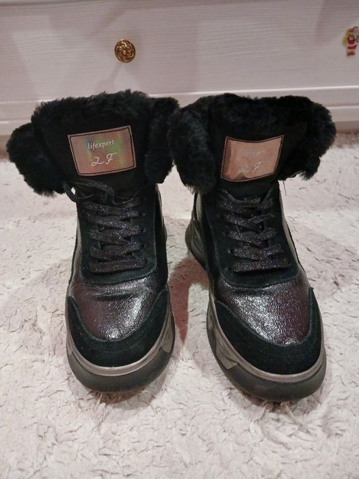 Ботинки для дівчинки