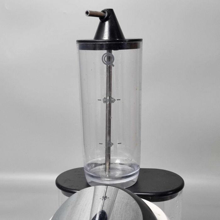 Капсульна кавоварка Delta Q Milk Qool Evolution