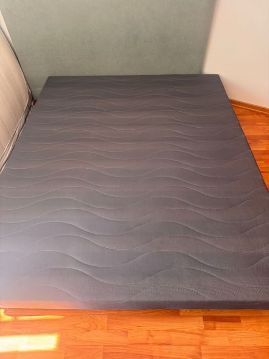 Estrutura de cama de casal